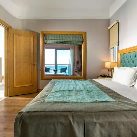 Resort Bvs Bosphorus Resort Hotel & Spa 4*