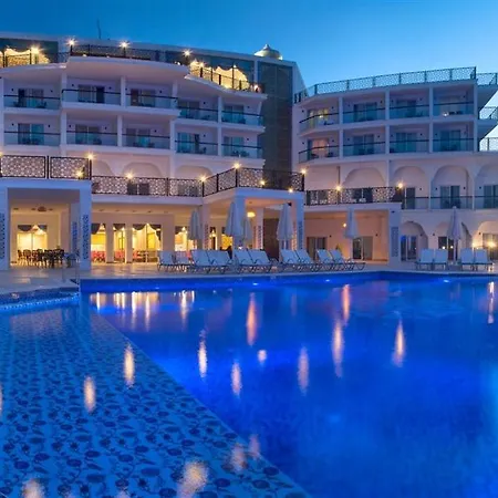 Bvs Bosphorus Resort Hotel & Spa 4*